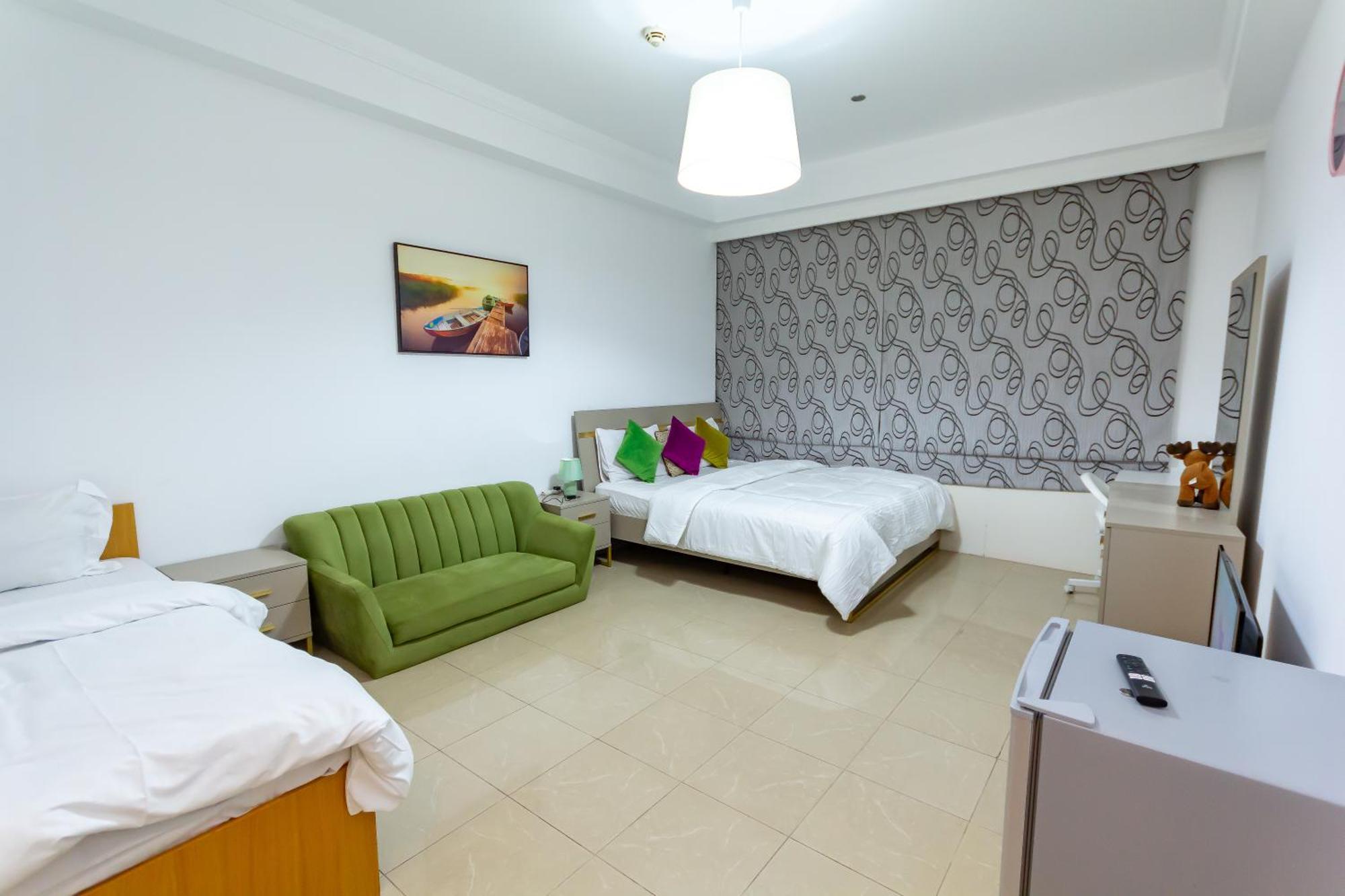 Marina Crown Tower For Girls Dubai