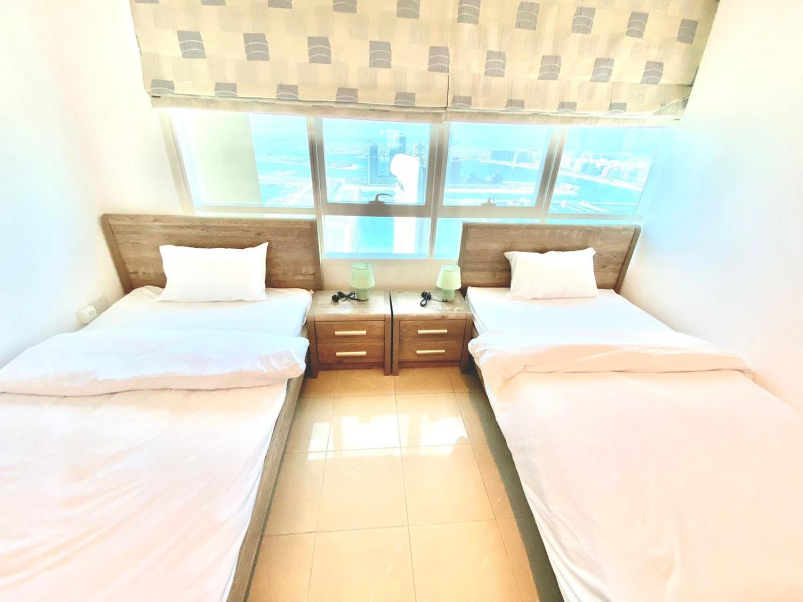 Homestay Marina Crown Tower For Girls Dubai